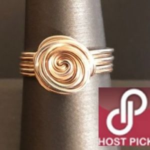 ❤️HOST PICK❤️ Rosebud Wire Ring Rose/Silver NWOT